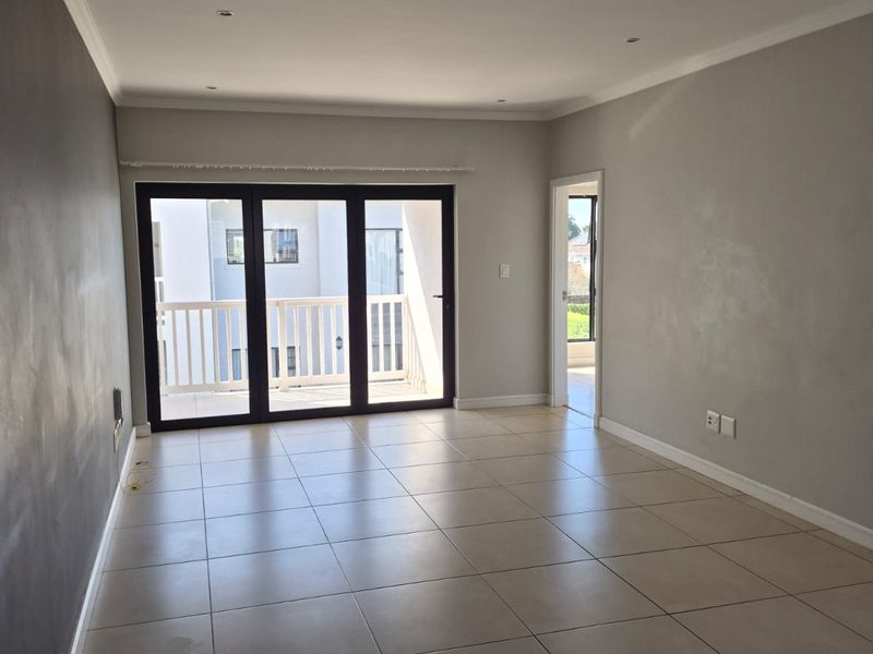 Two bedroom/Two bath Unit Living at Its Finest - Photo 4