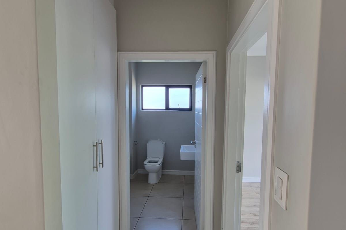 Two bedroom/Two bath Unit Living at Its Finest - Photo 5