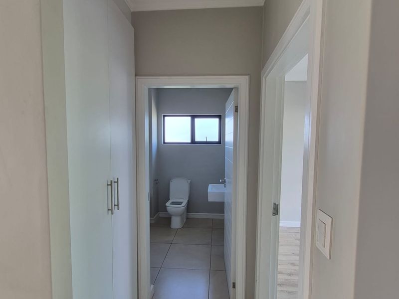 Two bedroom/Two bath Unit Living at Its Finest - Photo 5