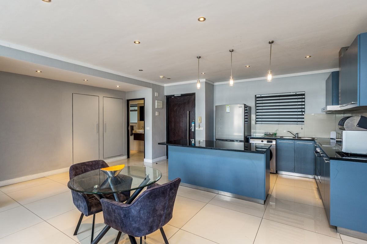 Cape Town Foreshore Investment | Fully Managed & Income Ready - Photo 5