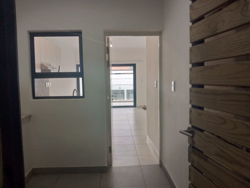 2 Bedroom Apartment for rent in Umhlanga Ridge. - Photo 4
