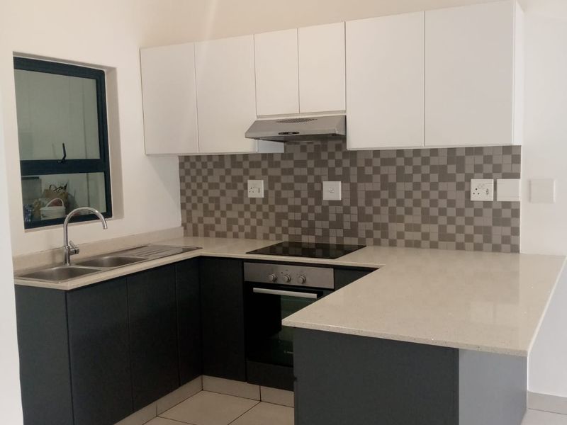 2 Bedroom Apartment for rent in Umhlanga Ridge. - Photo 6