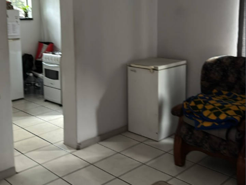 1 BEDROOM APARTMENT TO LET - Photo 4