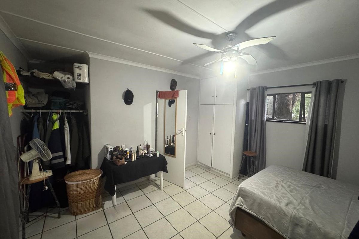 1 BEDROOM APARTMENT TO LET - Photo 5
