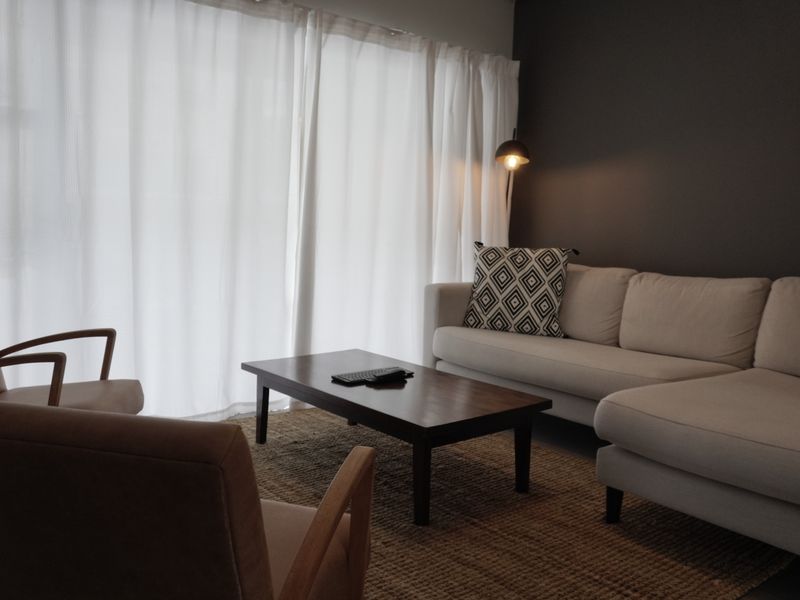 Beautiful & Spacious 2-Bedroom, 2-Bathroom Apartment - Photo 6