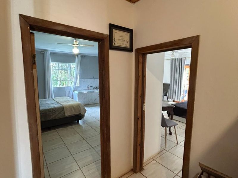 Spacious 2-Bedroom Flat for Rent - R6900 pm | Huge Pet-Friendly Yard Near Laerskool Broederstroom - Photo 5