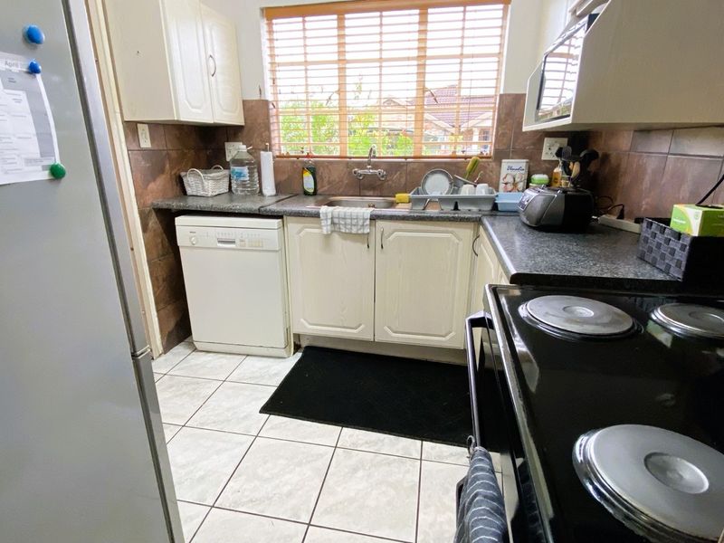 House For Sale In Nelspruit - Photo 7