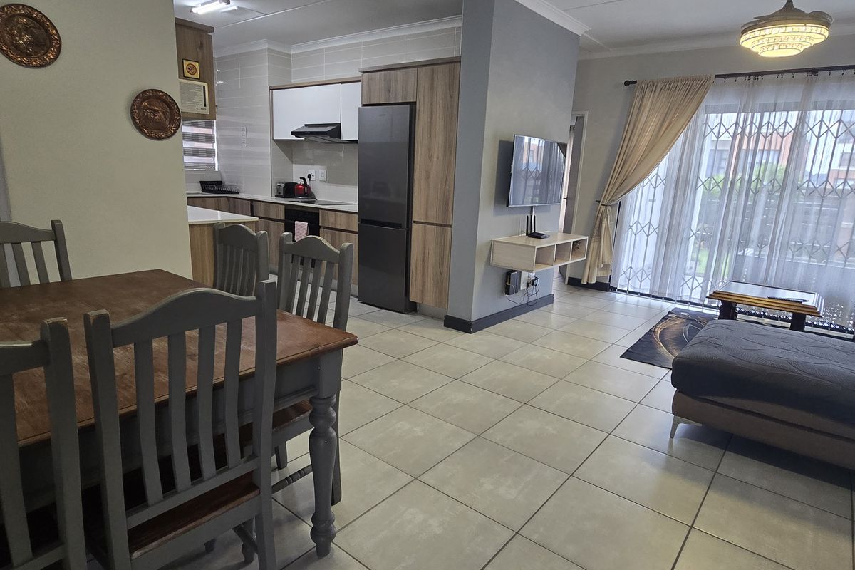 Apartment For Sale In Pretoria - Photo 4