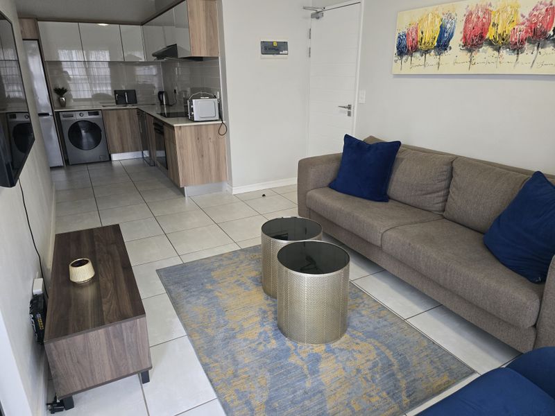 Apartment Rental Monthly In Pretoria - Photo 6