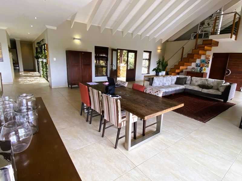 Bushveld Living, Done Properly - Photo 4