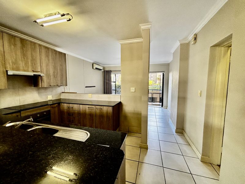 2 Bed 2 Bath - SANDTON - Photo 10