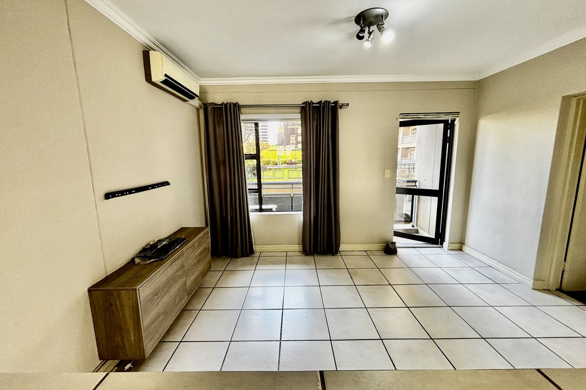 2 Bed 2 Bath - SANDTON - Photo 5