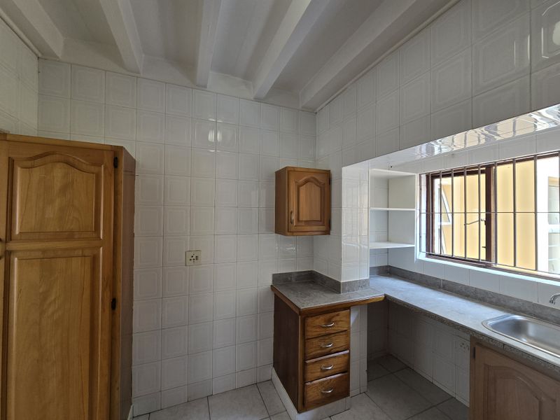 Spacious cottage TO LET in Shakas Rock - Photo 4
