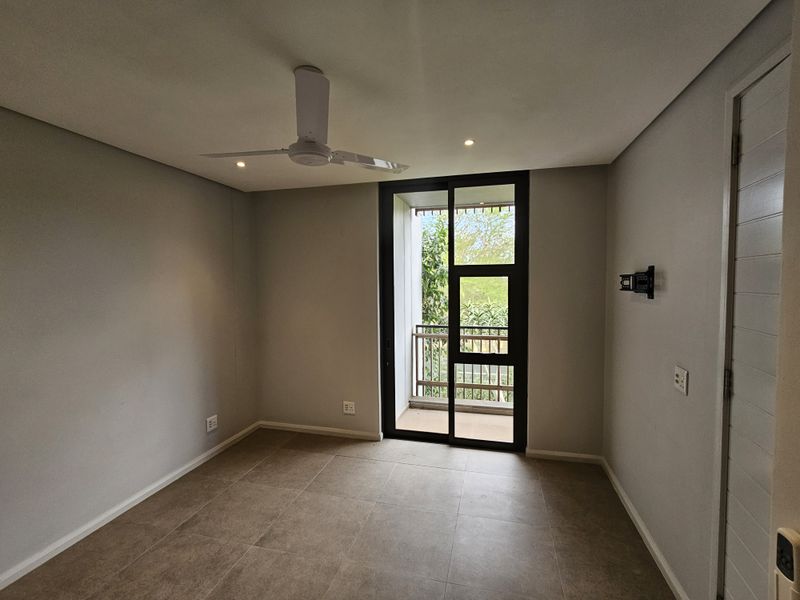 Modern "LUSH" apartment in Elaleni Coastal Estate - Photo 8