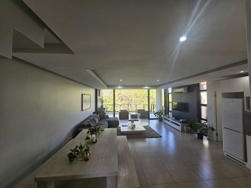 Modern 3 bedroom townhouse for RENT in Zimbali Estate. - Photo 9