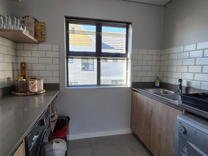 Apartment For Sale In Hartenbos - Photo 8