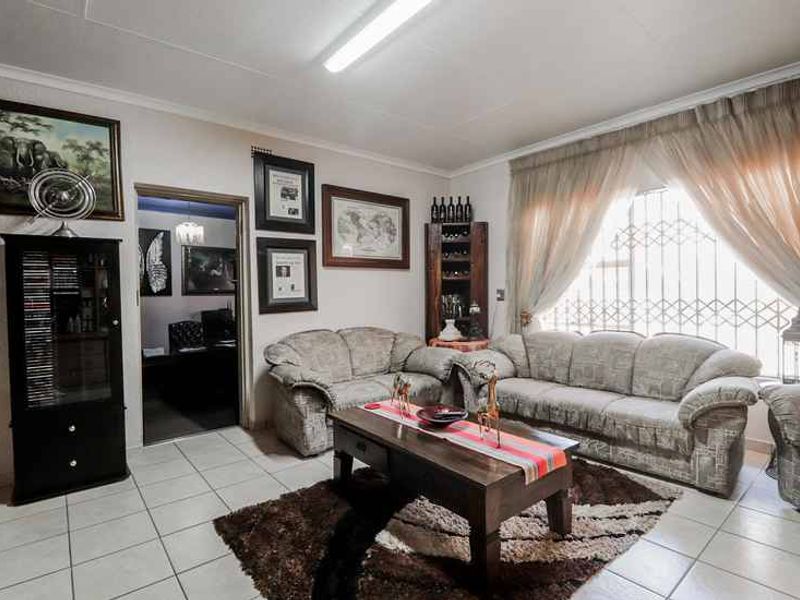 FOR SALE - Photo 9
