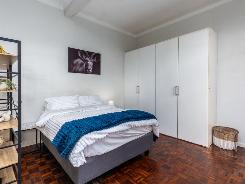 Intimate Fully Furnished Studio Apartment For Rent In Sea Point - Photo 4