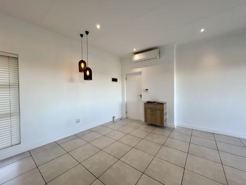 Modern 2 Bedroom Apartment to Rent in Ballito Hills Estate! - Photo 6