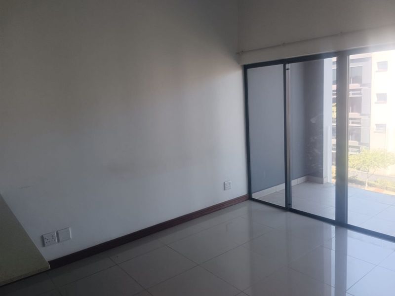 2-bed, 2-bath apartment in Park Avenue, Umhlanga Ridge. - Photo 3