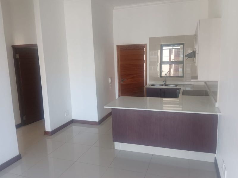 2-bed, 2-bath apartment in Park Avenue, Umhlanga Ridge. - Photo 2