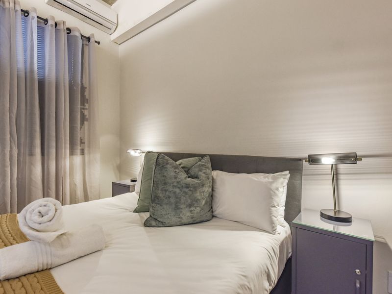 One Bedroom One Bathroom Apartment for SALE in Sandton - Photo 9