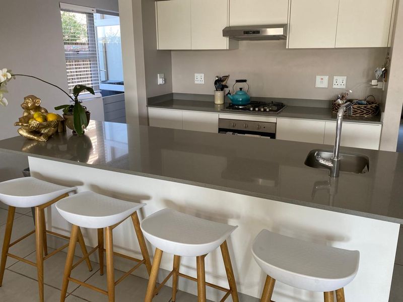 Townhouse Rental Monthly In Ballito - Photo 5
