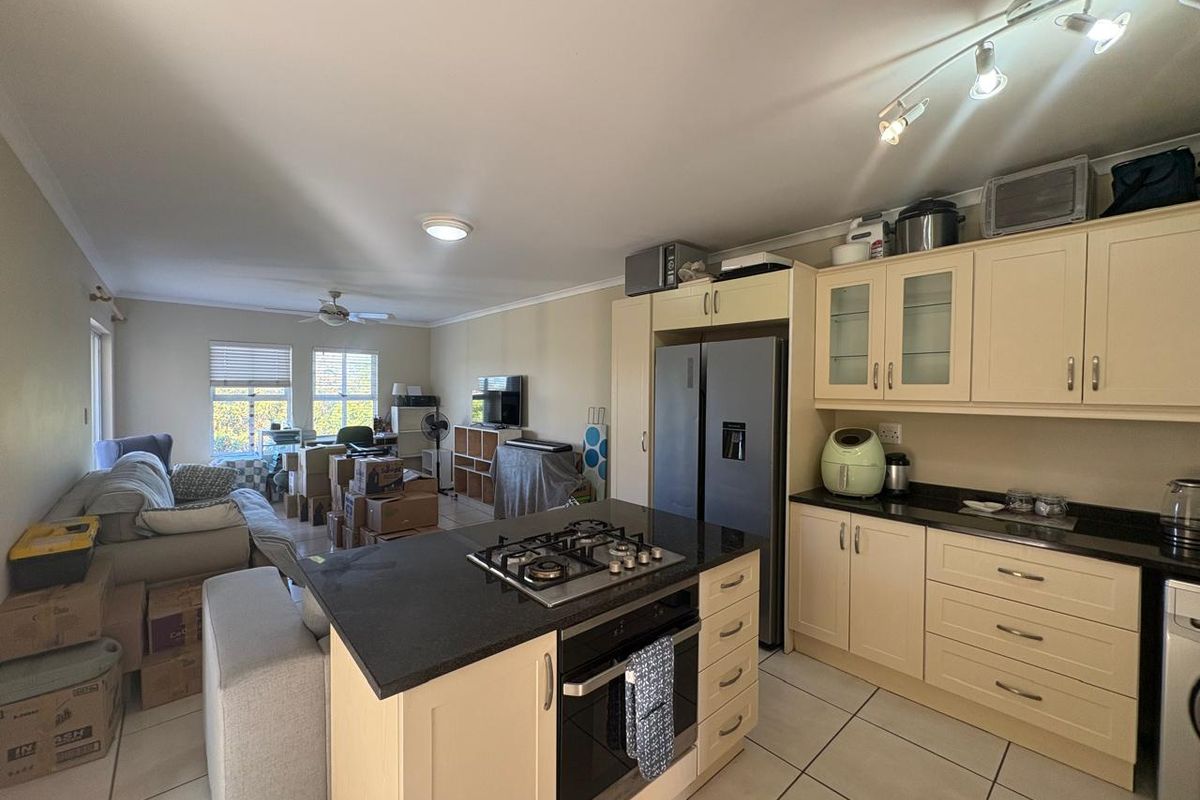 Country Estate living - Photo 2