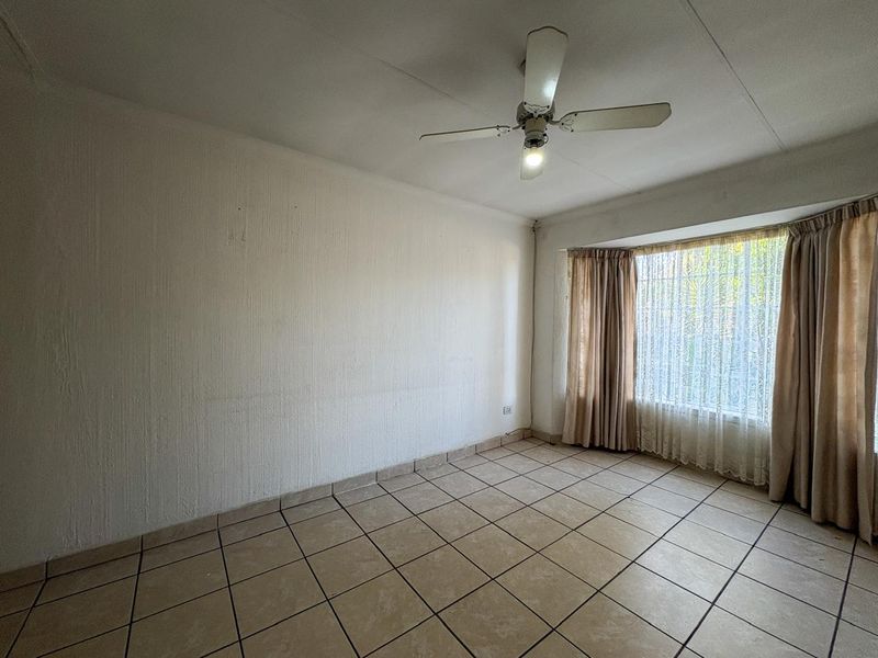 Three bedroom house for sale in Sherwood Gardens - Photo 10