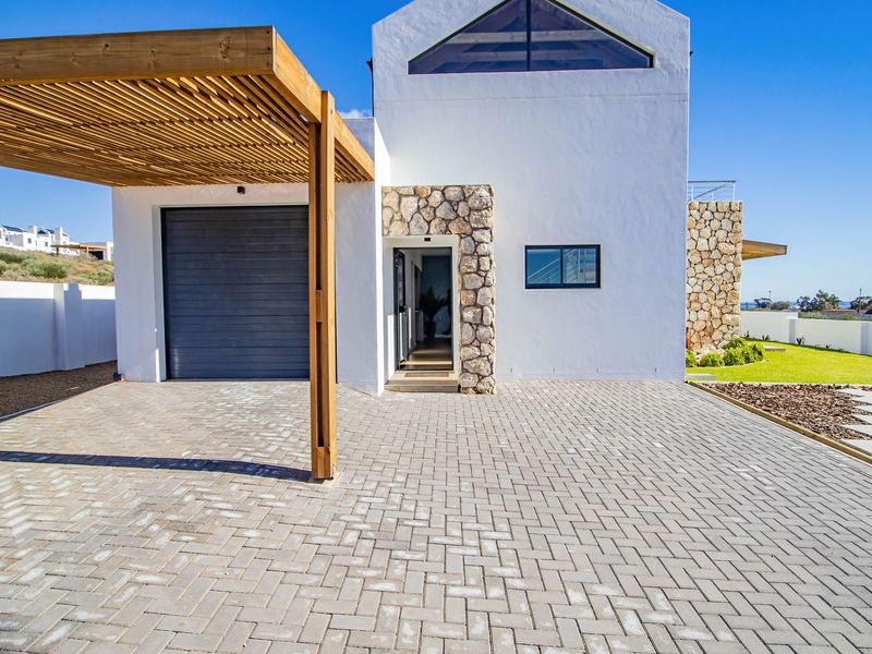 3 Bedroom Home with Sea Views in St Helena Views, St Helena Bay - Photo 5