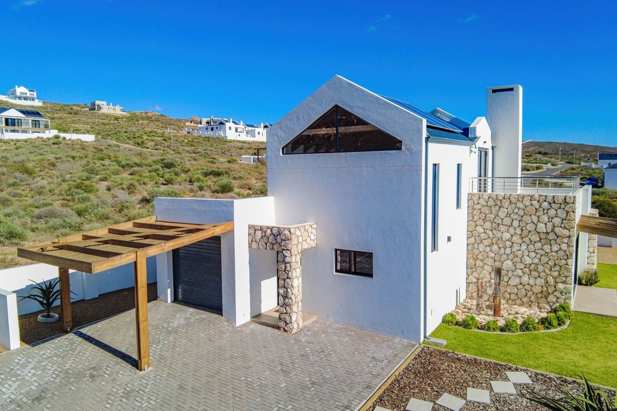 3 Bedroom Home with Sea Views in St Helena Views, St Helena Bay - Photo 4