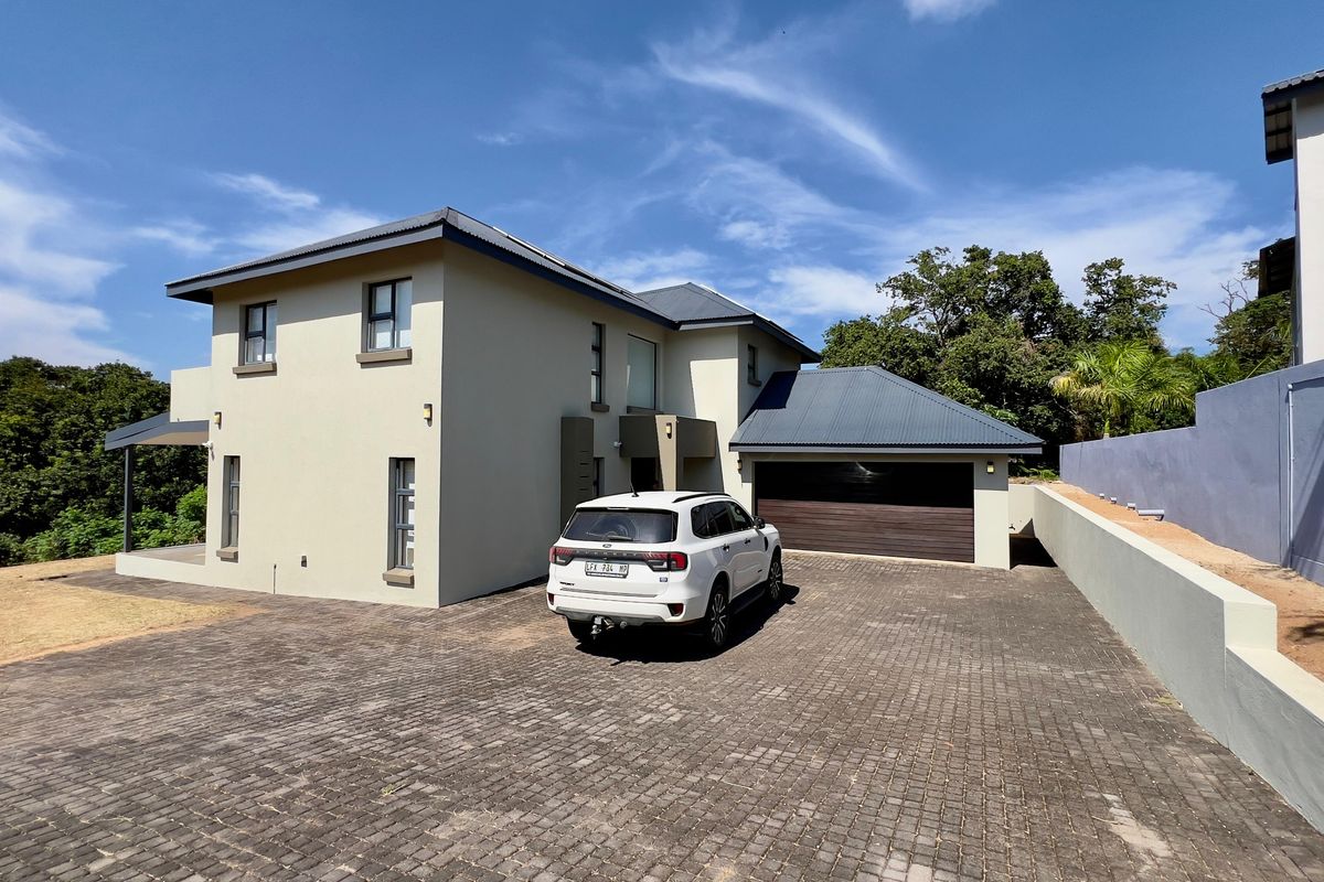 4 BEDROOM MODERN HOUSE TO LET IN SECURE ESTATE - Photo 2