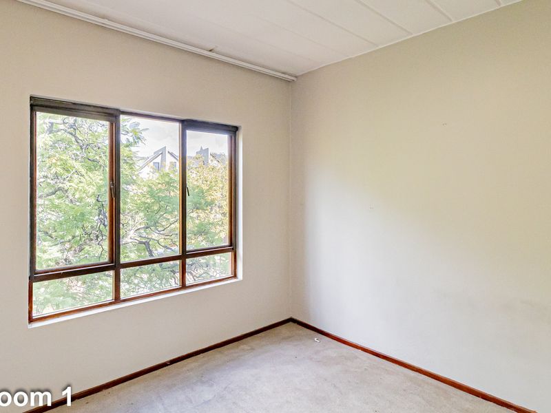 Apartment For Sale In Sandton - Photo 9