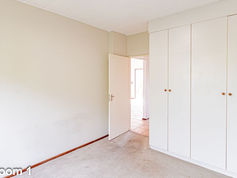 Apartment For Sale In Sandton - Photo 8