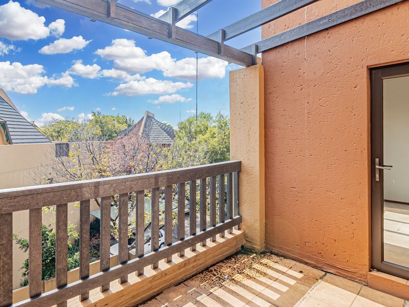 Apartment For Sale In Sandton - Photo 6