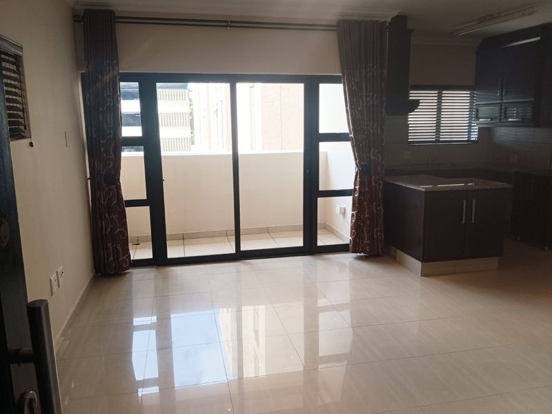 Modern 2 Bedroom Available in Umhlanga Ridge - Photo 10