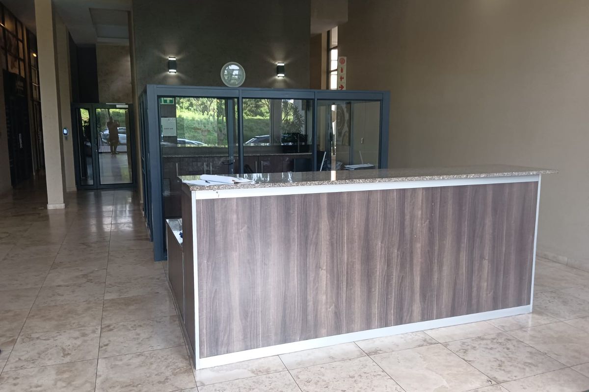 Modern 2 Bedroom Available in Umhlanga Ridge - Photo 2