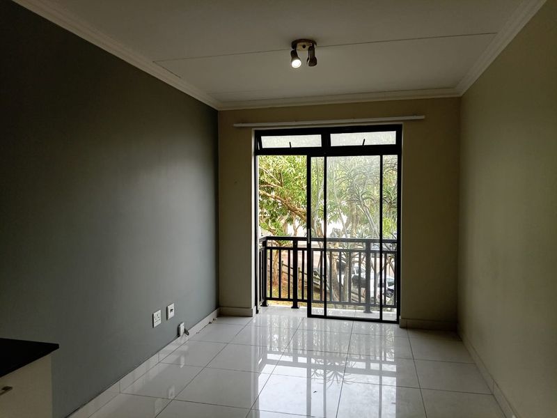Cosy Apartment in Prime Location! - Photo 6
