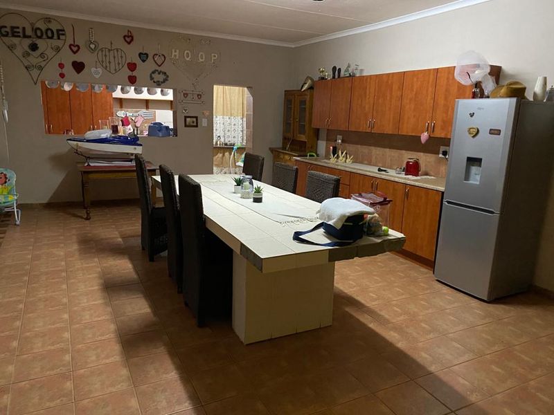 Spacious 4-Bedroom Farm Home to Let – Zuurplaat (Between Mooinooi & Rustenburg) - Photo 8