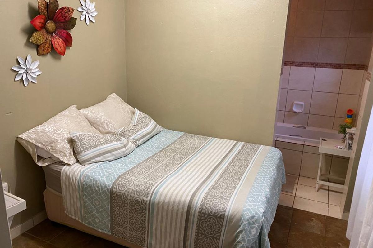 Spacious 4-Bedroom Farm Home to Let – Zuurplaat (Between Mooinooi & Rustenburg) - Photo 5