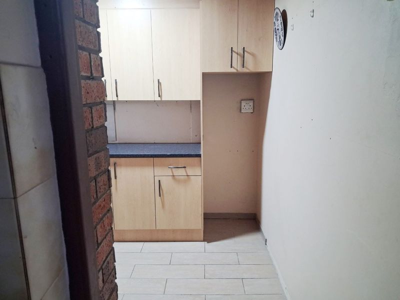 LINTON GRANGE 1 BED 1 BATH GARDEN FLAT FOR RENT - Photo 7