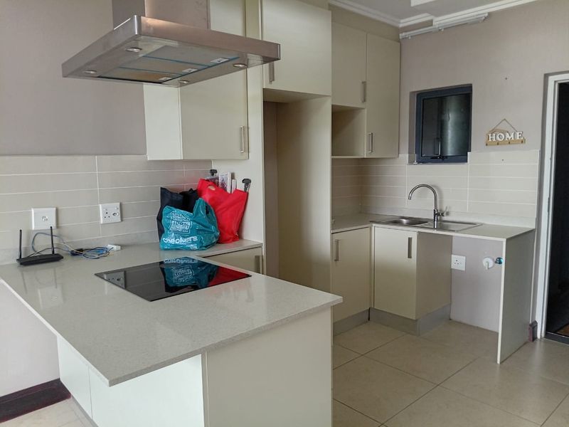 *FOR RENT: Spacious 2-Bedroom Apartment – Marina Bay, Umhlanga* - Photo 6