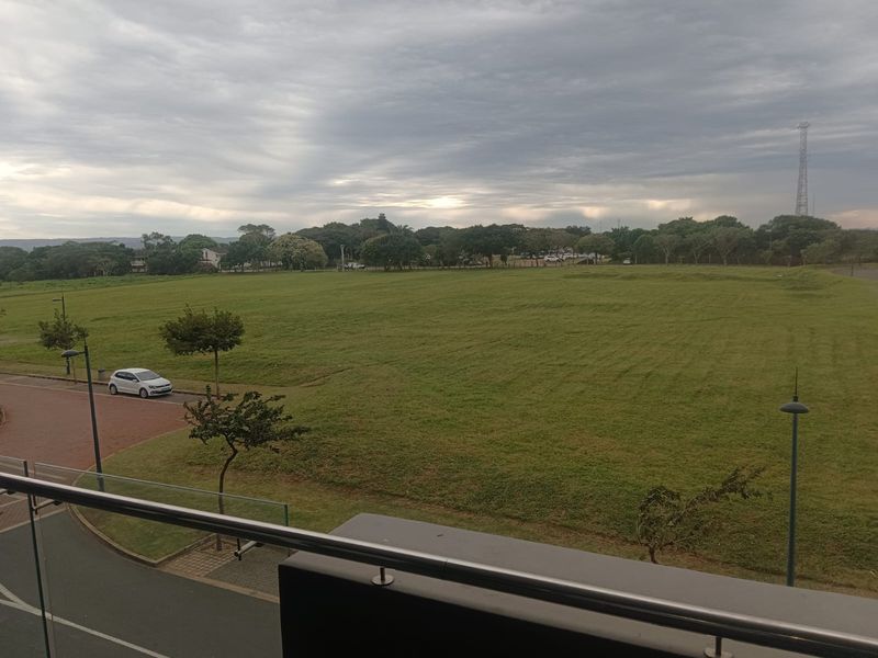 Modern 2 Bed Umhlanga Ridge at Marina Bay - Photo 3