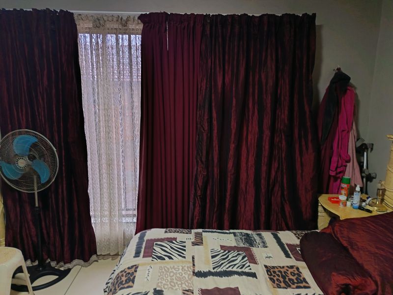 Two bedroom unit in retirement village - Photo 8