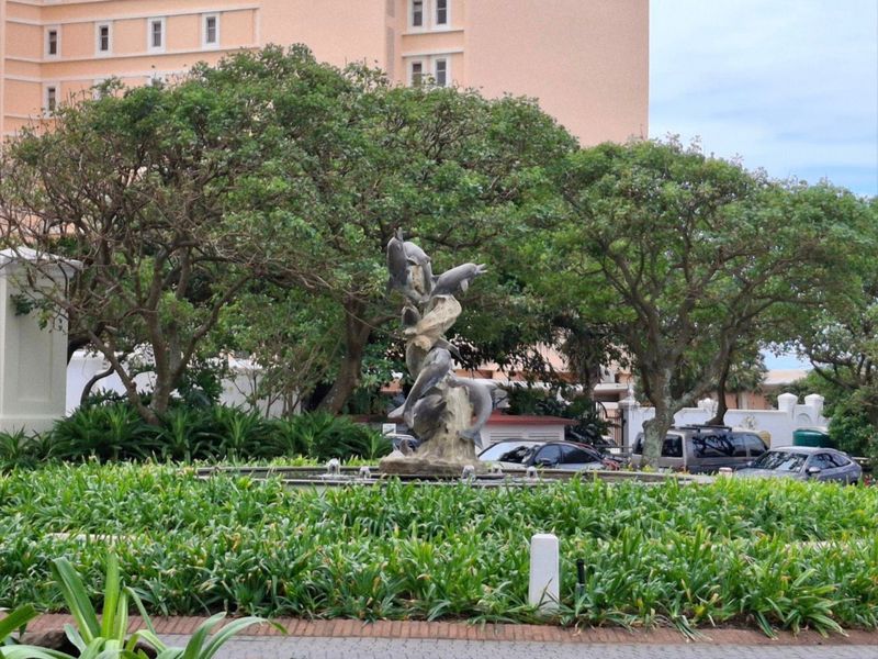 Stunning furnished 2-bedroom apartment in Umhlanga - Photo 2