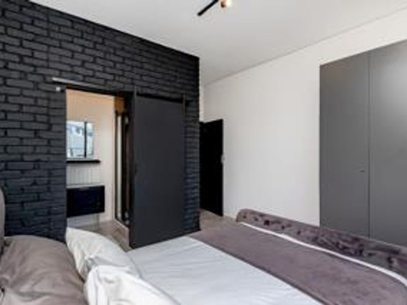 Modern 2 bedroom apartment in BlackBrick 1 Sandton - Photo 8