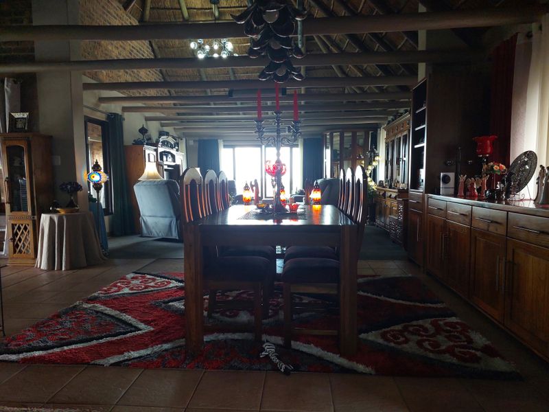 3 Bedroom Thatched House for Sale - Photo 9