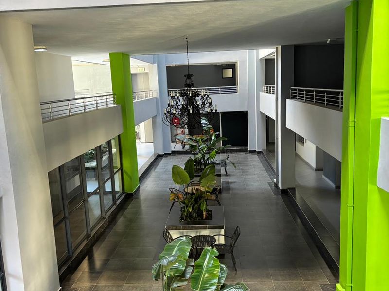 Coastal Sophistication Awaits – 2 Bed, 2 Bath Apartment in Marina Bay, Umhlanga Ridge - Photo 4