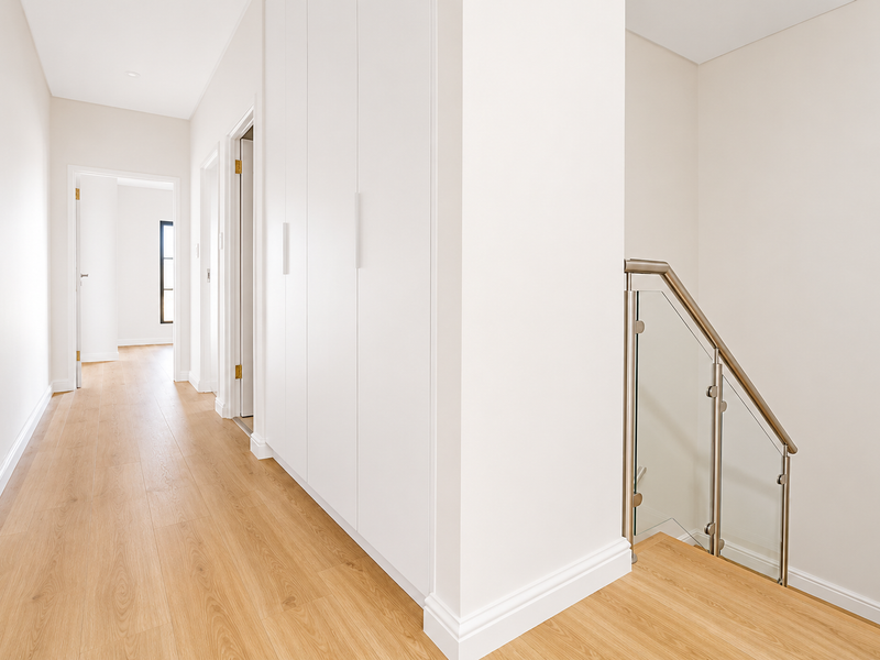 A Sanctuary of Modern Sophistication in Sandown - Photo 7