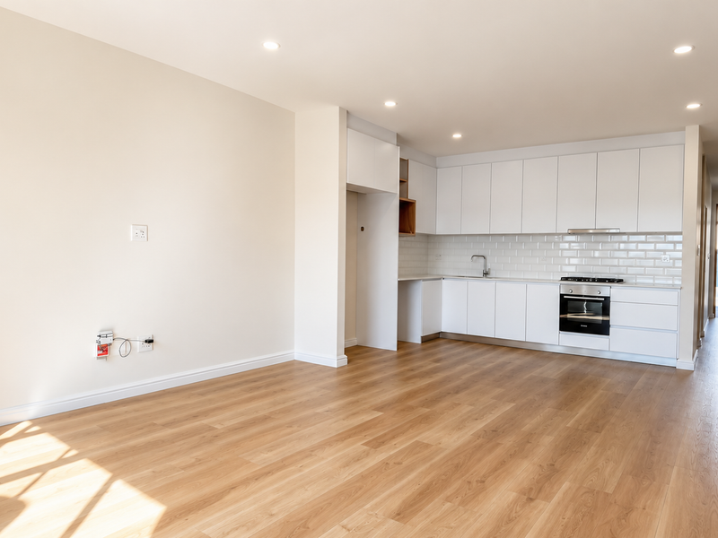 A Sanctuary of Modern Sophistication in Sandown - Photo 2